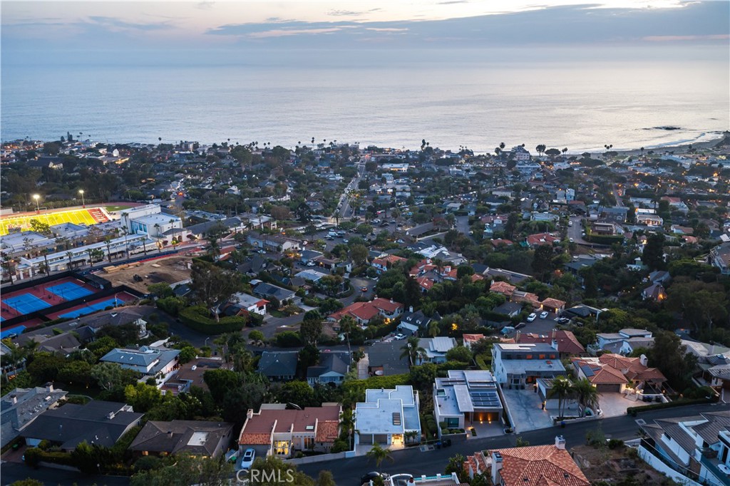 1061 Skyline, Laguna Beach CA 92651 - photo 4