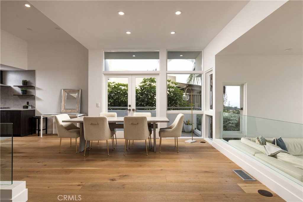 1061 Skyline, Laguna Beach CA 92651 - photo 11
