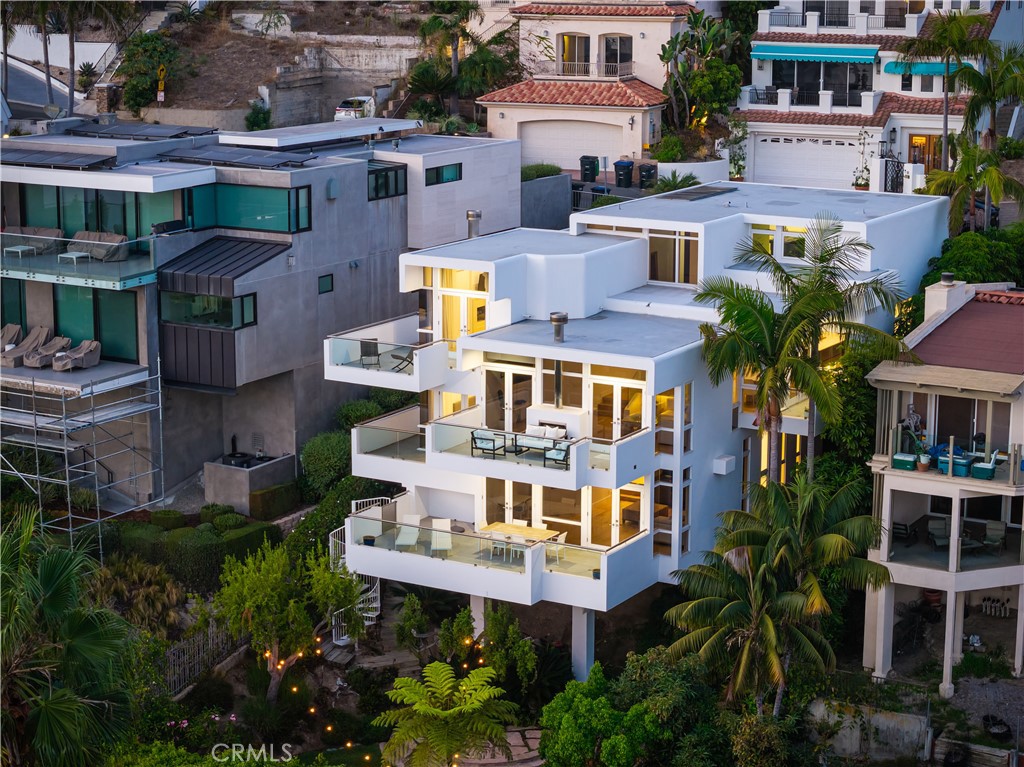 1061 Skyline, Laguna Beach CA 92651 - photo 45