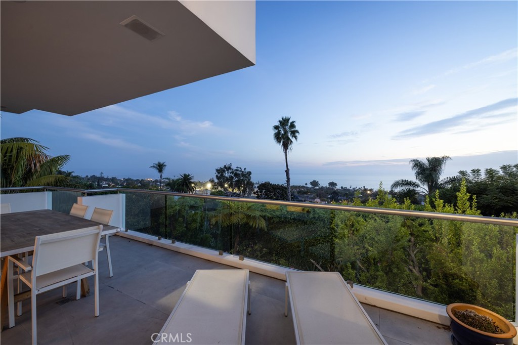 1061 Skyline, Laguna Beach CA 92651 - photo 46