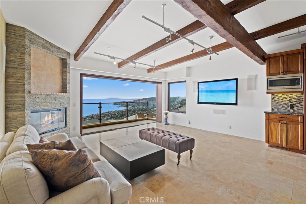 1064 Baja Street, Laguna Beach CA 92651 - photo 11
