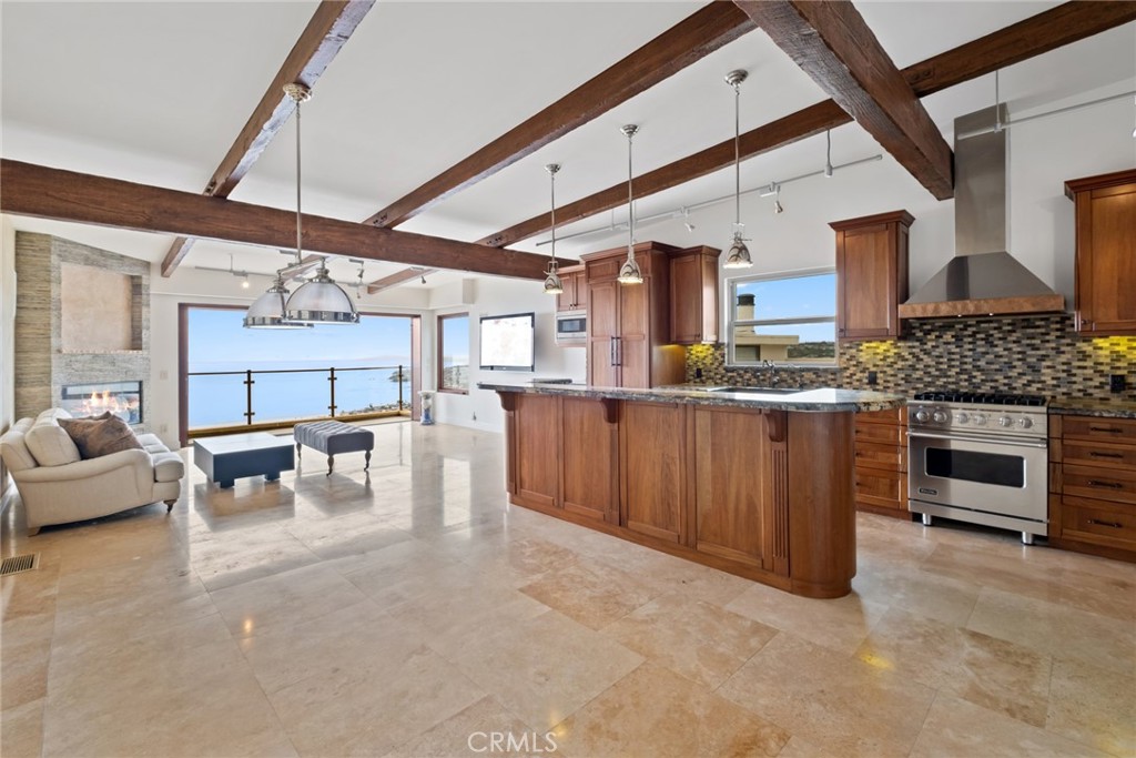 1064 Baja Street, Laguna Beach CA 92651 - photo 18