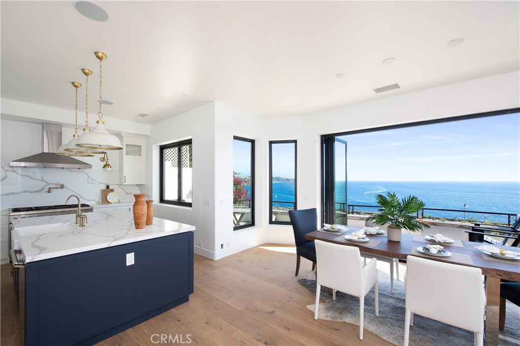 107 S La Senda Drive, Laguna Beach CA 92651 - photo 1