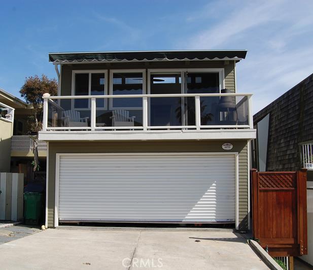 1070 Noria Street, Laguna Beach CA 92651 - photo 1