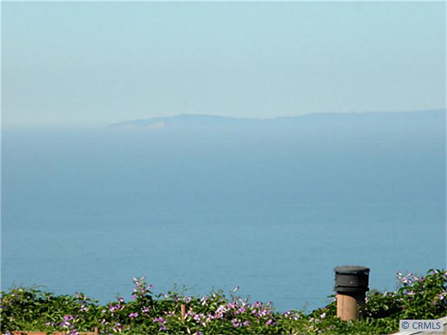 Fabulous Ocean Views in the morning of Catalina! - 1072 SANTA ANA Street, Laguna Beach CA 92651 - photo 1