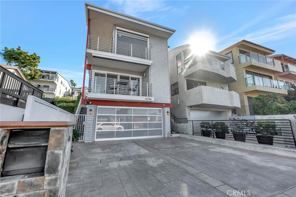 1076 Baja Street, Laguna Beach CA 92651 - photo 1
