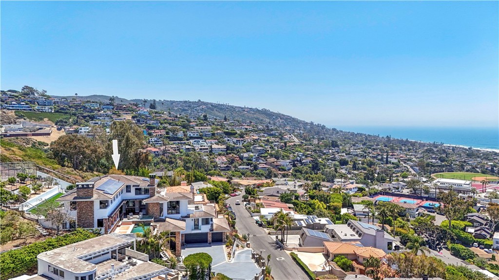 1076 Skyline Drive, Laguna Beach CA 92651 - photo 13