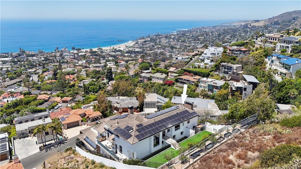 1076 Skyline Drive, Laguna Beach CA 92651 - photo 14