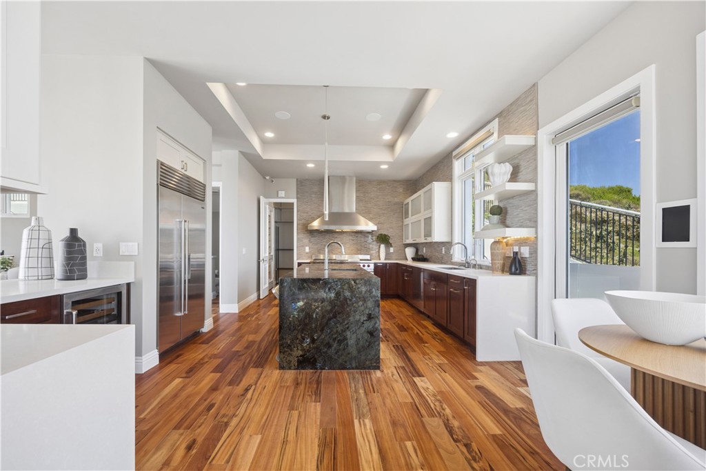 1076 Skyline Drive, Laguna Beach CA 92651 - photo 33