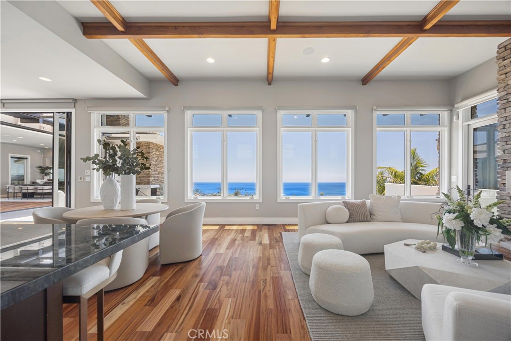 1076 Skyline Drive, Laguna Beach CA 92651 - photo 39