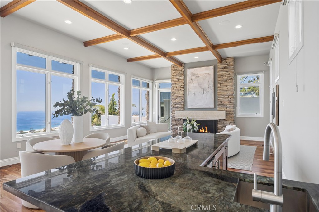 1076 Skyline Drive, Laguna Beach CA 92651 - photo 40