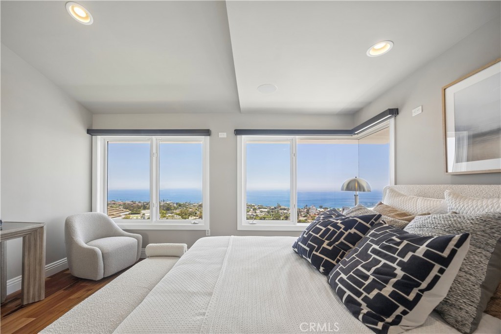 1076 Skyline Drive, Laguna Beach CA 92651 - photo 56