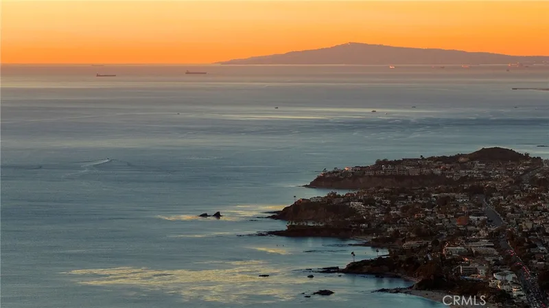 1077 Tia Juana, Laguna Beach, CA 92651 1077 Tia Juana, Laguna Beach, CA 92651