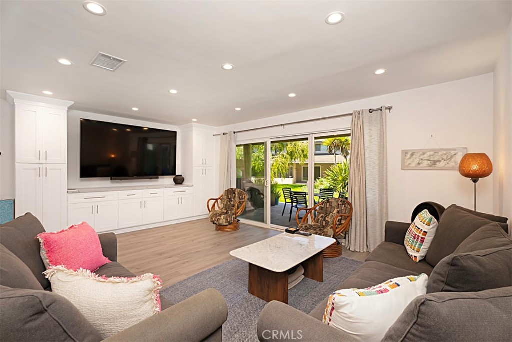 108 Blue Lagoon, Laguna Beach CA 92651 - photo 3