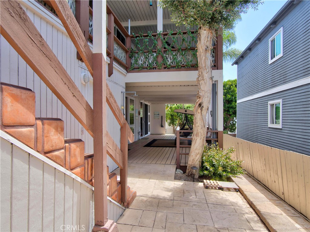 Side stairs outside provide access to either frontyard or backyard and Patio - 1080 Noria, Laguna Beach CA 92651 - photo 11