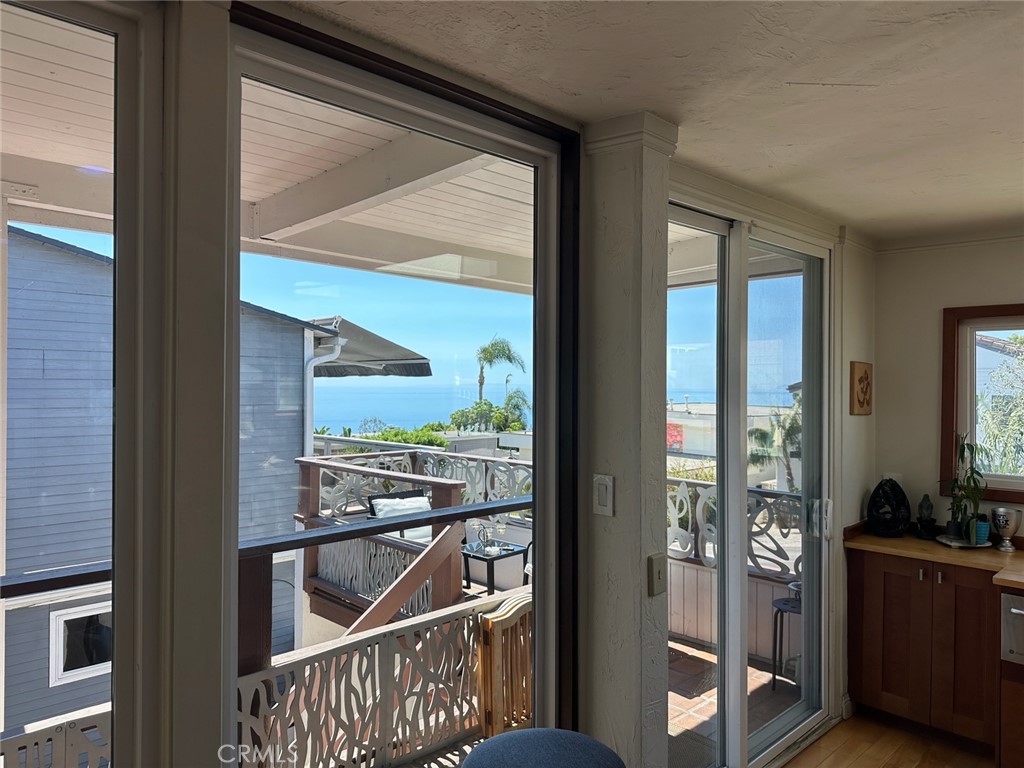 1080 Noria, Laguna Beach CA 92651 - photo 42