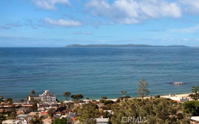 1082 Skyline Drive, Laguna Beach CA 92651 - photo 1