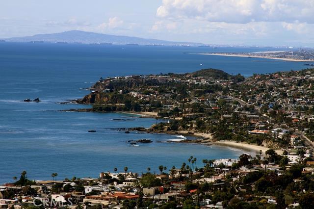 1083 Baja Street, Laguna Beach CA 92651 - photo 1