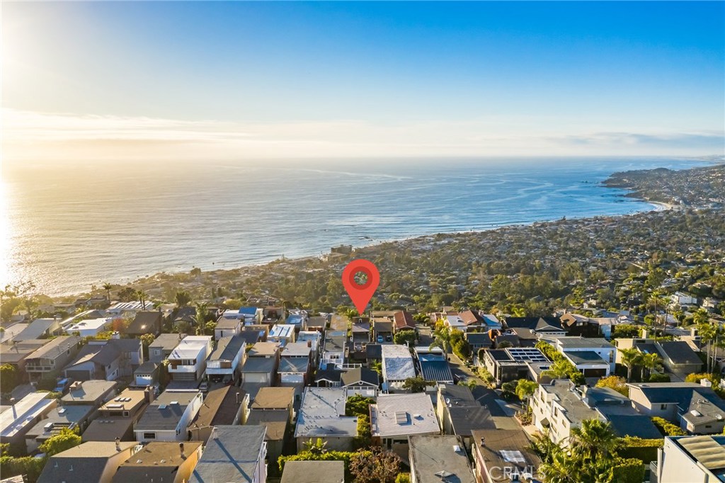 1083 Baja Street, Laguna Beach CA 92651 - photo 1