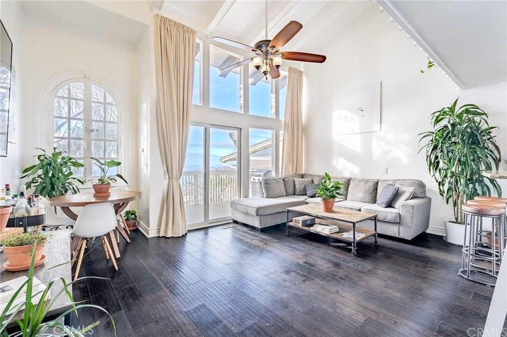 1083 Baja Street, Laguna Beach CA 92651 - photo 1