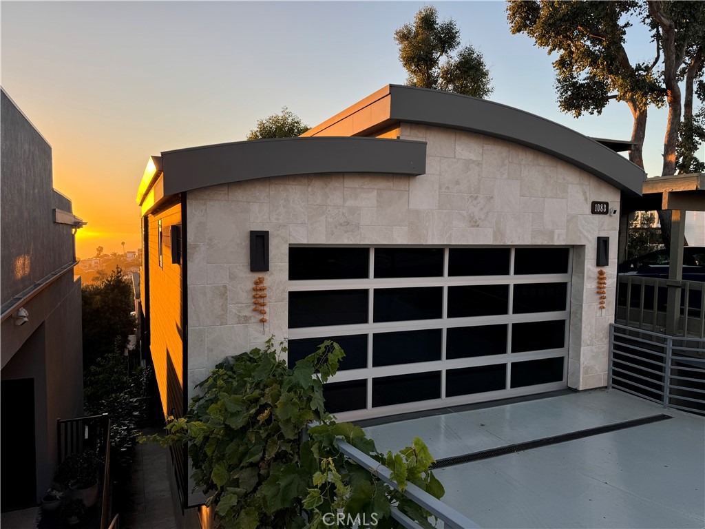 Front/side - 1083 Tia Juana Street, Laguna Beach CA 92651 - photo 2