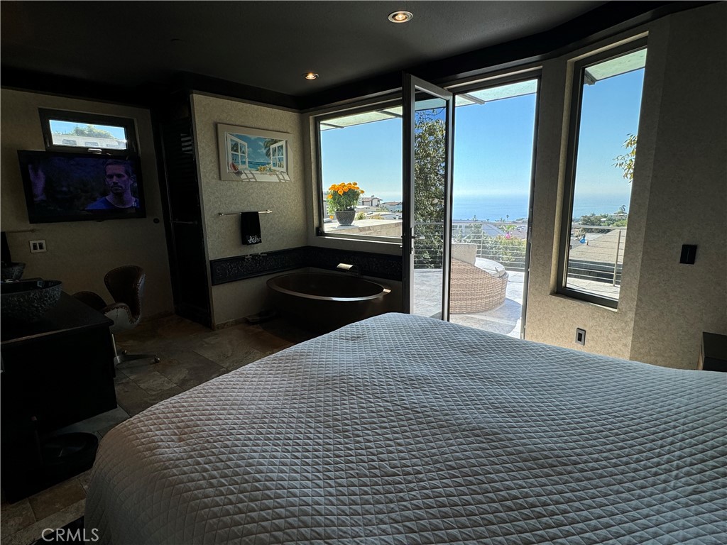Main Bedroom - upstairs - 1083 Tia Juana Street, Laguna Beach CA 92651 - photo 8