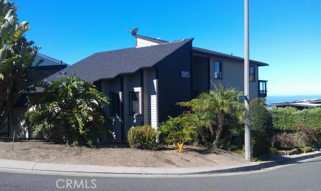 Front of home, large corner lot - 1085 Balboa Avenue, Laguna Beach CA 92651 - photo 1