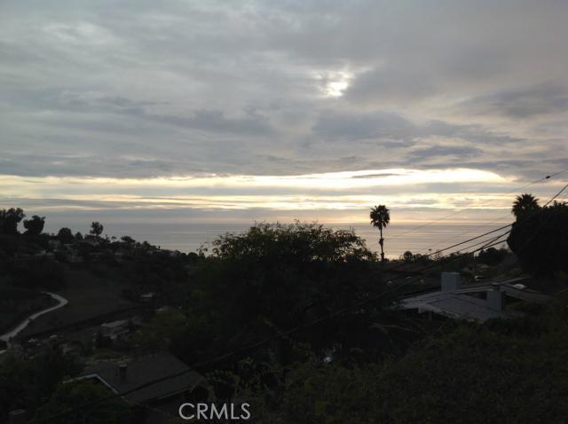 1085 Dyer Place, Laguna Beach CA 92651 - photo 1