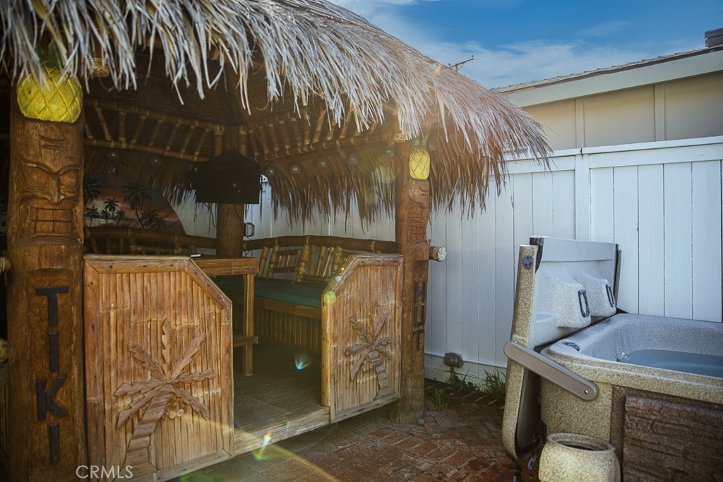 Side Yard - 1086 Glenneyre Street, Laguna Beach CA 92651 - photo 41