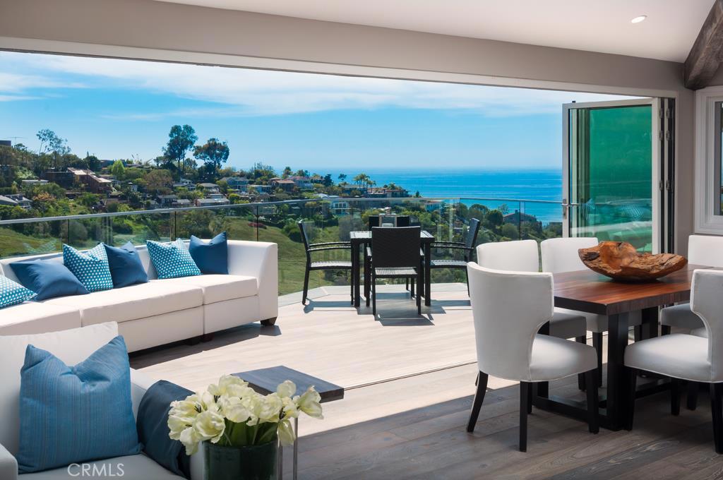 Home flows effortlessly inside to out - 1087 Flamingo Road, Laguna Beach CA 92651 - photo 1
