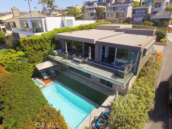 1088 Del Mar Avenue, Laguna Beach CA 92651 - photo 1