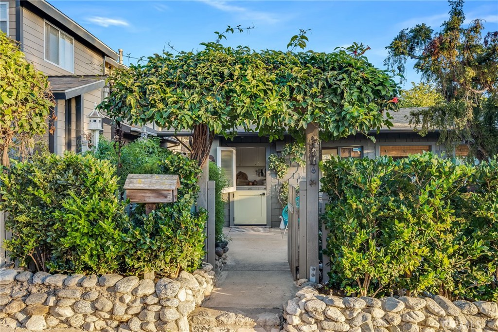 109 Cypress Drive, Laguna Beach CA 92651 - photo 1