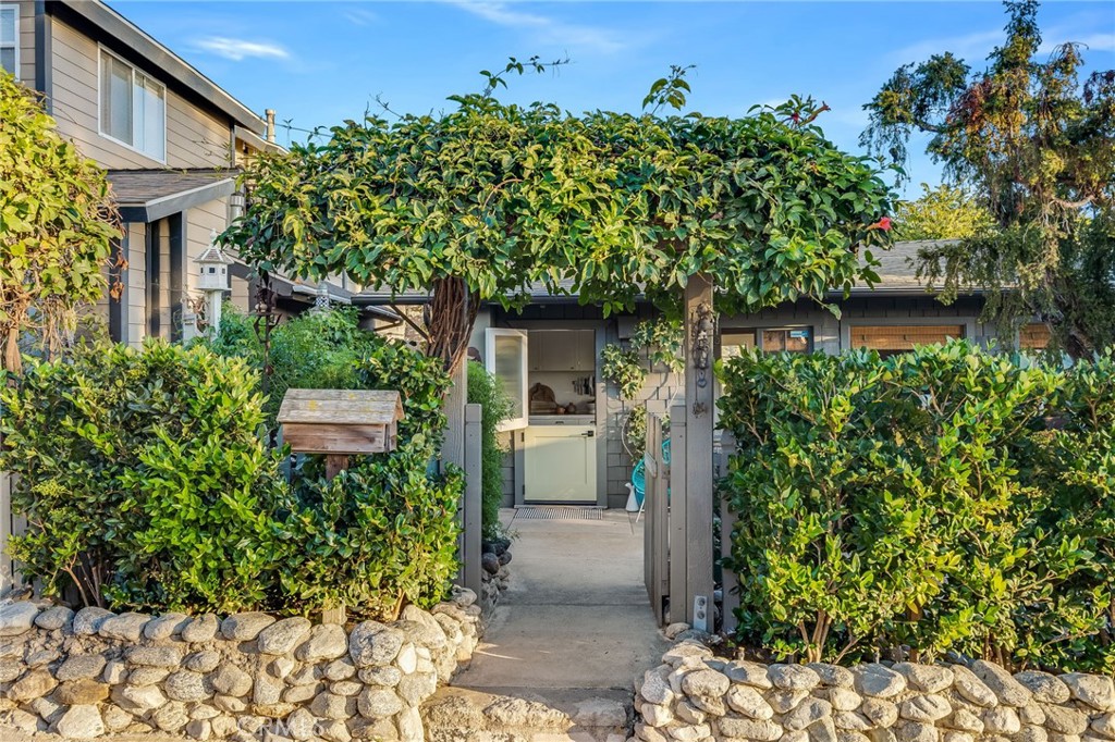109 Cypress Drive, Laguna Beach CA 92651 - photo 1