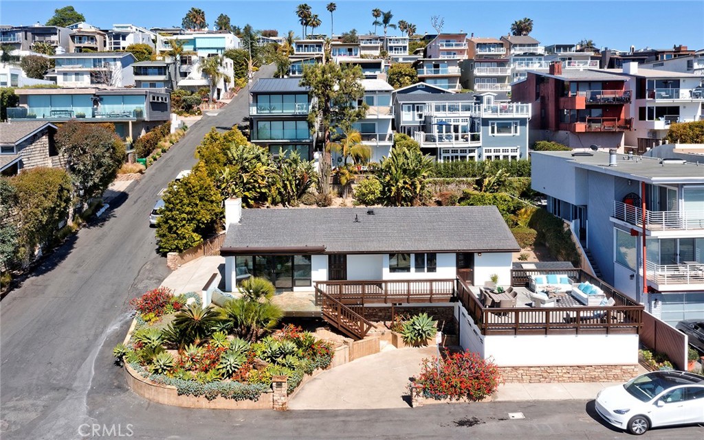 1090 Baja Street, Laguna Beach CA 92651 - photo 1