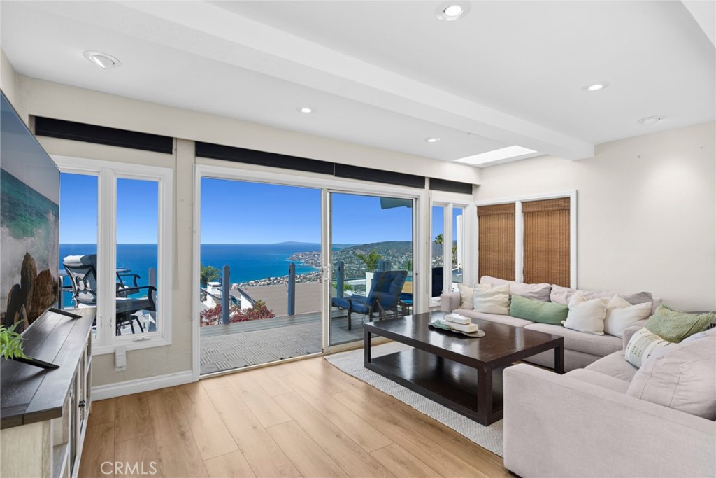 1091 La Mirada Street, Laguna Beach CA 92651 - photo 3