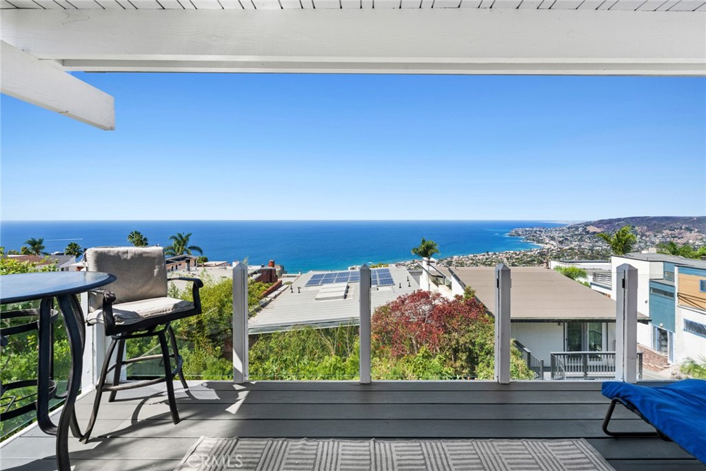 1091 La Mirada Street, Laguna Beach CA 92651 - photo 9