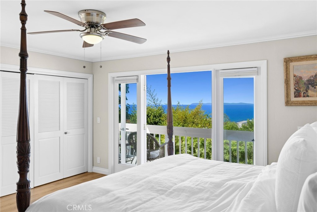 1091 La Mirada Street, Laguna Beach CA 92651 - photo 13