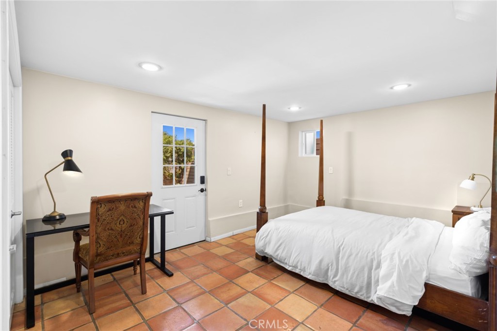 1091 La Mirada Street, Laguna Beach CA 92651 - photo 20