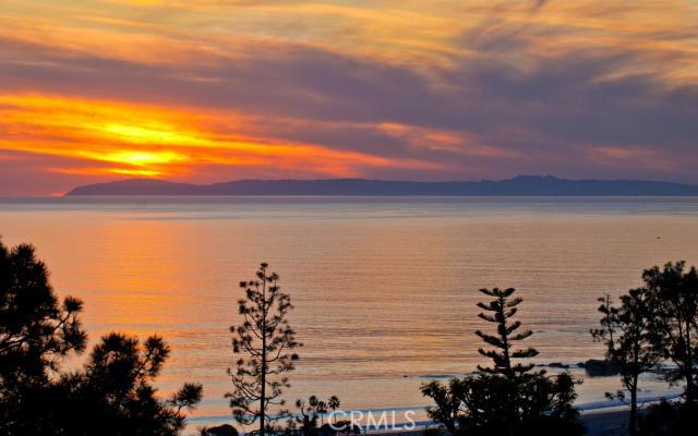 Magnificent Catalina Island and Coastline Views - 1091 Skyline, Laguna Beach CA 92651 - photo 1