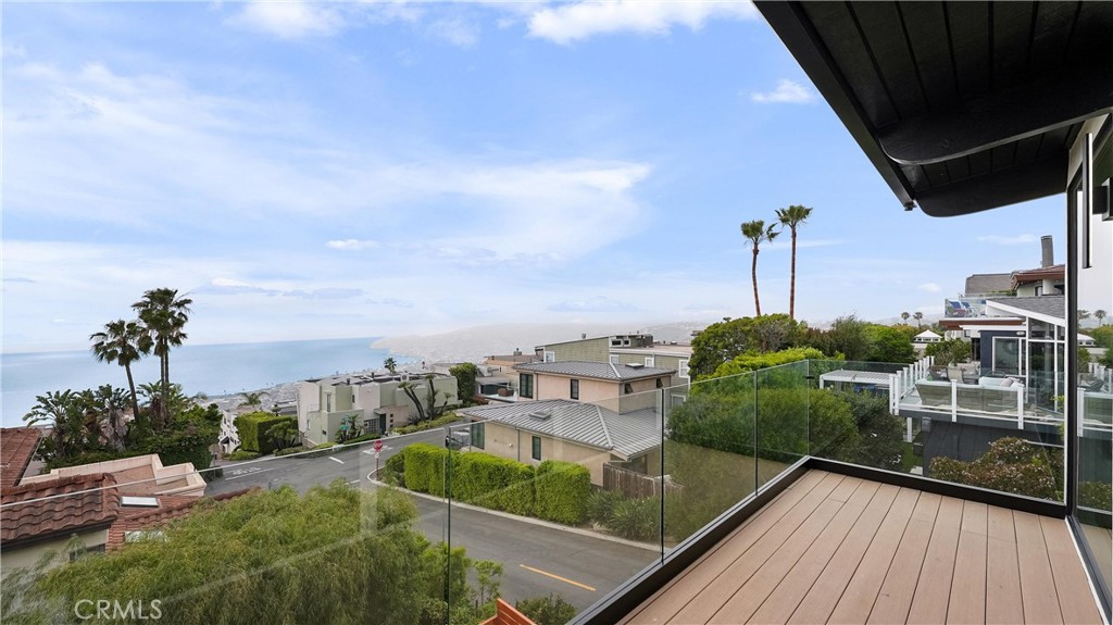 Indoor-outdoor coastal living at its best with ocean views from the main living area and balcony - 1095 Miramar, Laguna Beach CA 92651 - photo 6