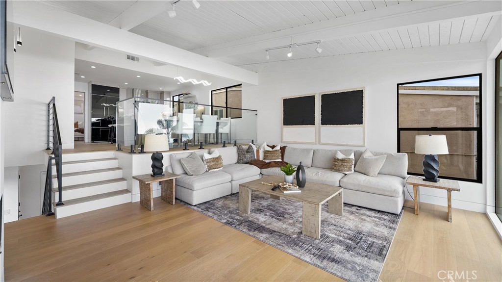 1095 Miramar, Laguna Beach CA 92651 - photo 9
