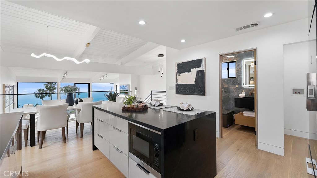 1095 Miramar, Laguna Beach CA 92651 - photo 12