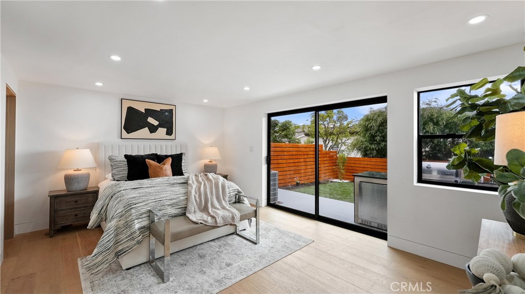 Flexible room space to fit your lifestyle needs. - 1095 Miramar, Laguna Beach CA 92651 - photo 33