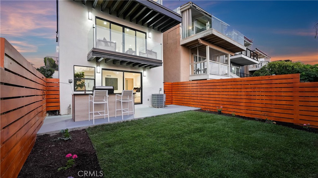 1095 Miramar, Laguna Beach CA 92651 - photo 36