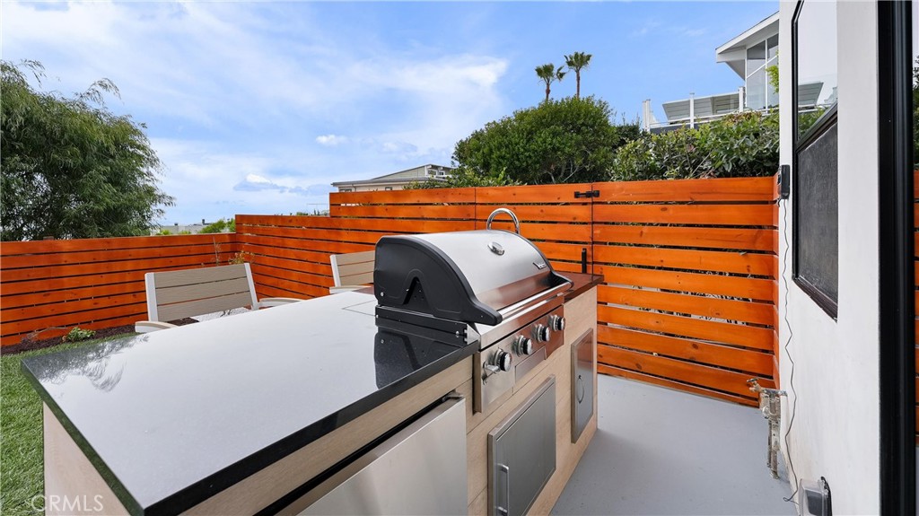 1095 Miramar, Laguna Beach CA 92651 - photo 37