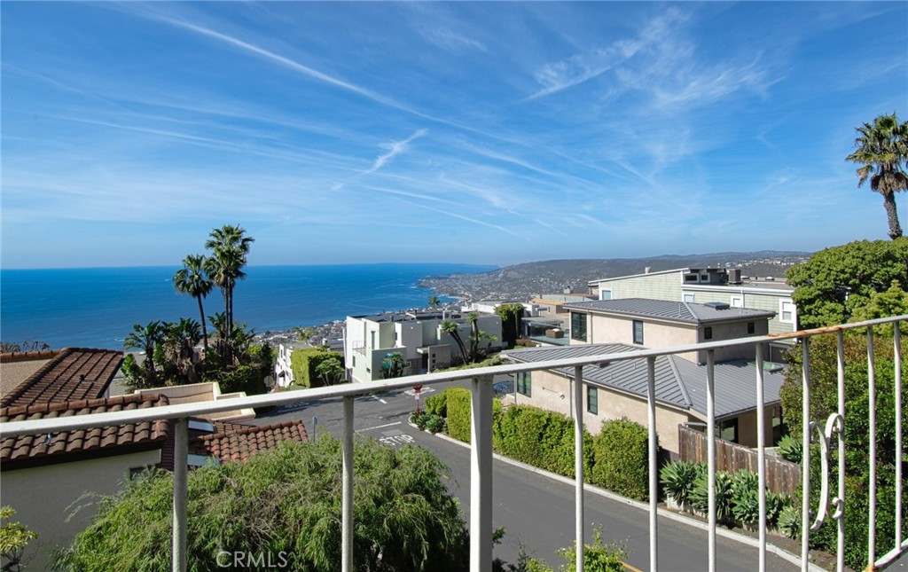1095 Miramar Street, Laguna Beach CA 92651 - photo 1
