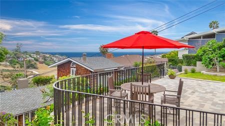 1098 Wykoff Way, Laguna Beach CA 92651 - photo 1