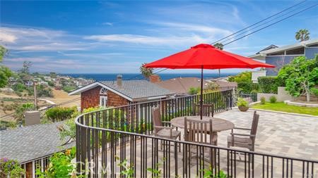 1098 Wykoff Way, Laguna Beach CA 92651 - photo 1