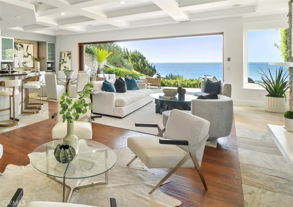 11 Camel Point Drive, Laguna Beach CA 92651 - photo 1
