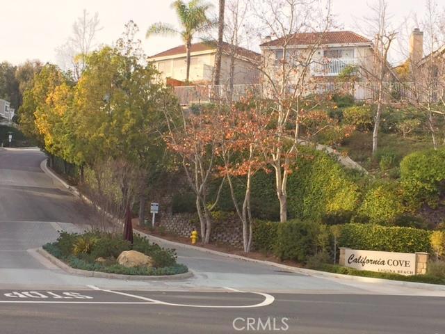 11 CARMEL Court, Laguna Beach CA 92651 - photo 1